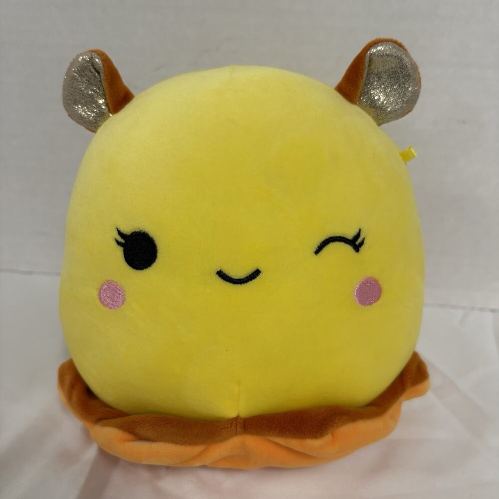 Squishmallows Bijan Dumbo Octopus 8” Yellow Orange Winking Plush Jazwares